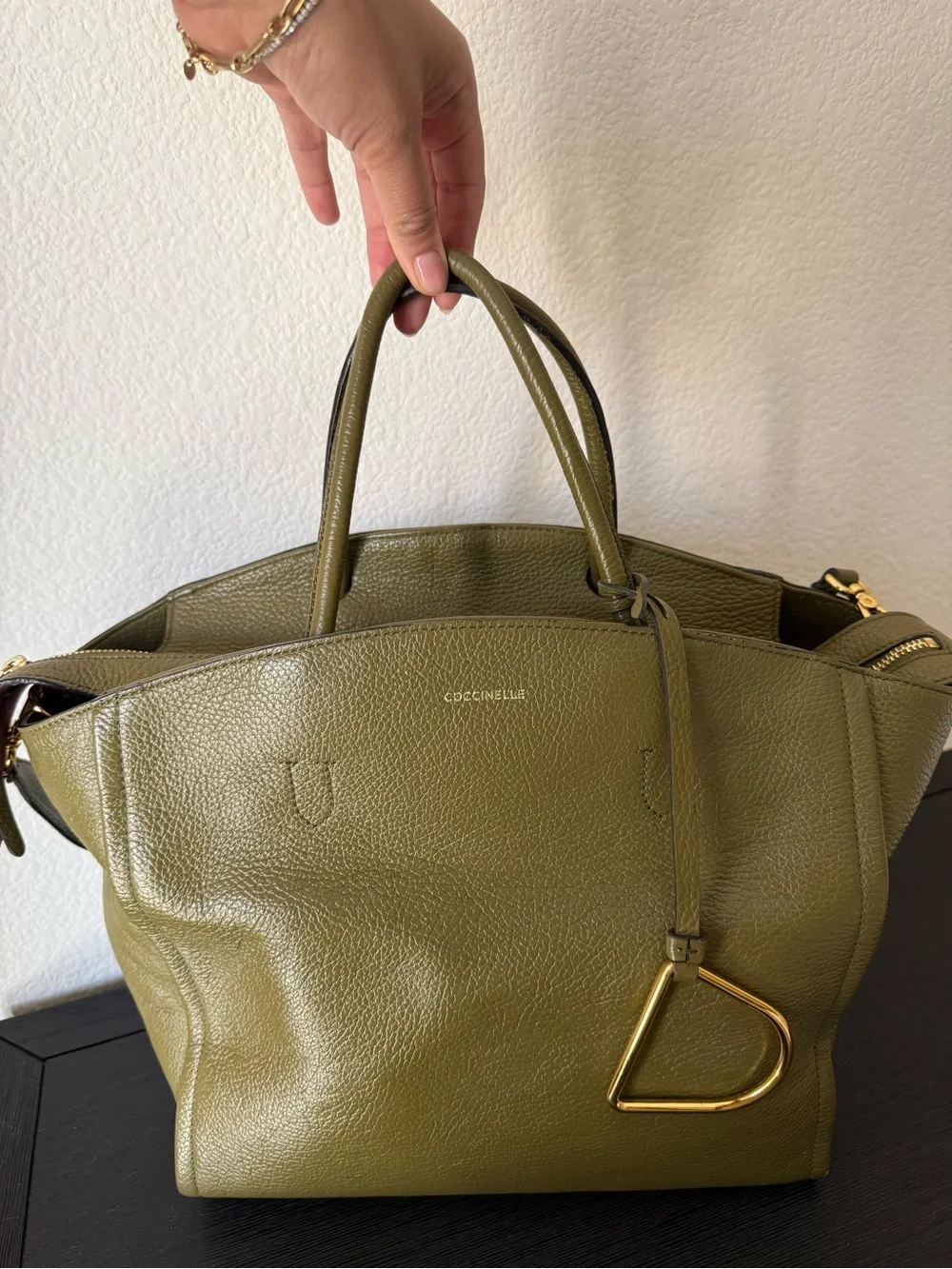 Coccinelle Narcisse in Olive Green Medium size